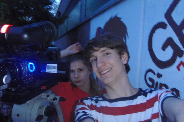 ..., die sich vor 15 Jahren in der Schule kennengelernt haben